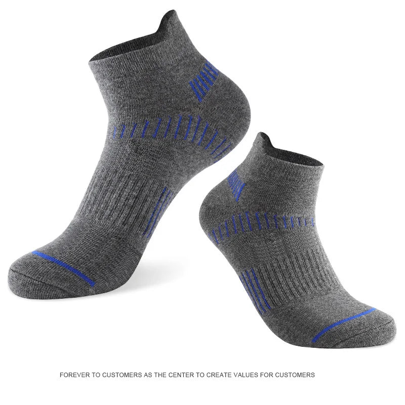 5 Pairs of Men's Sweat Absorbing Basketball Socks